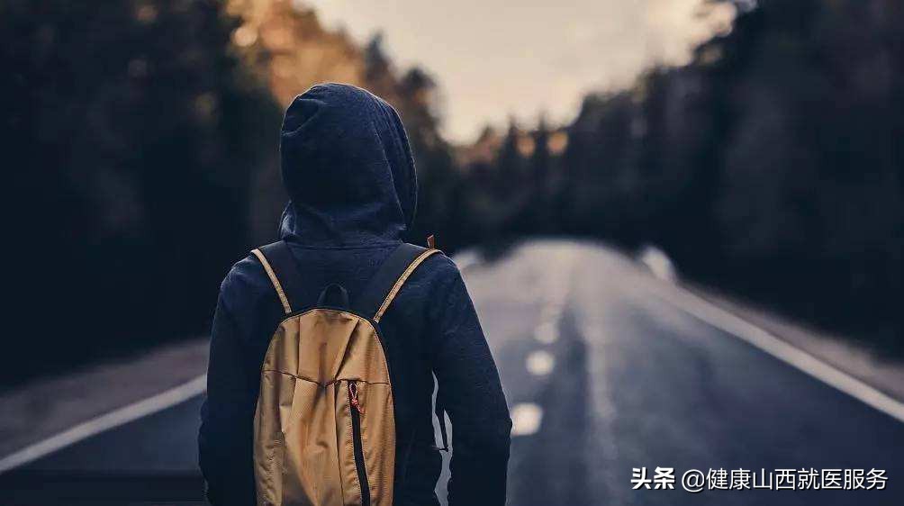 特别想哭心里压抑是抑郁吗,抑郁早上心里难受睡不着