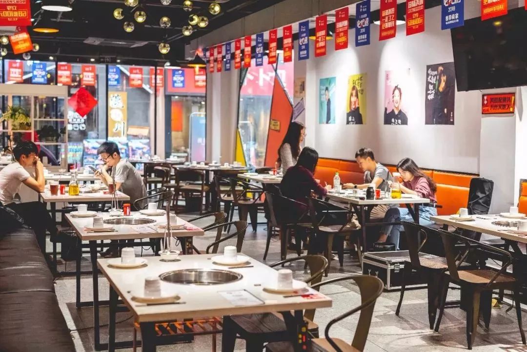 味之绝美蛙鱼头挑战爆辣,成都十大不得不吃美食美蛙鱼头