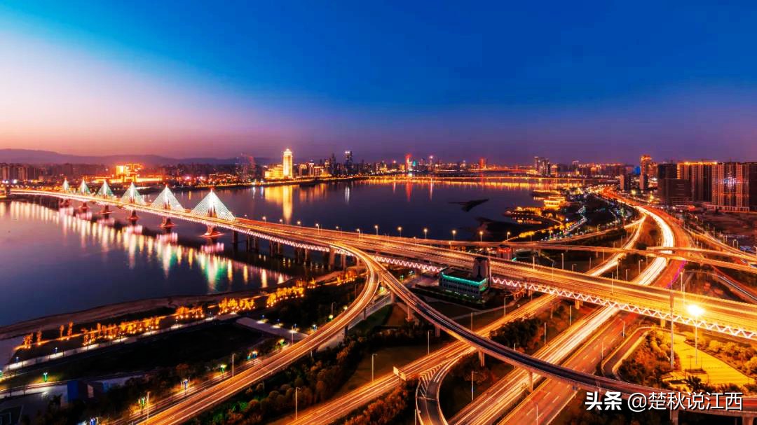 天下英雄城文明南昌人什么梗,天下英雄城南昌