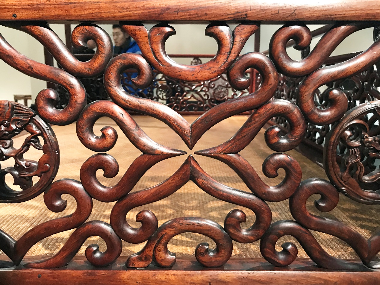 黄花梨有锯齿纹,黄花梨有紫色锯齿纹路