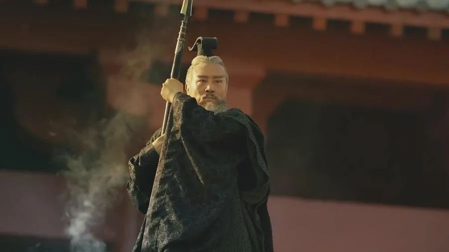 曹操的三首诗惊艳世人,曹操沧海横流方显英雄本色