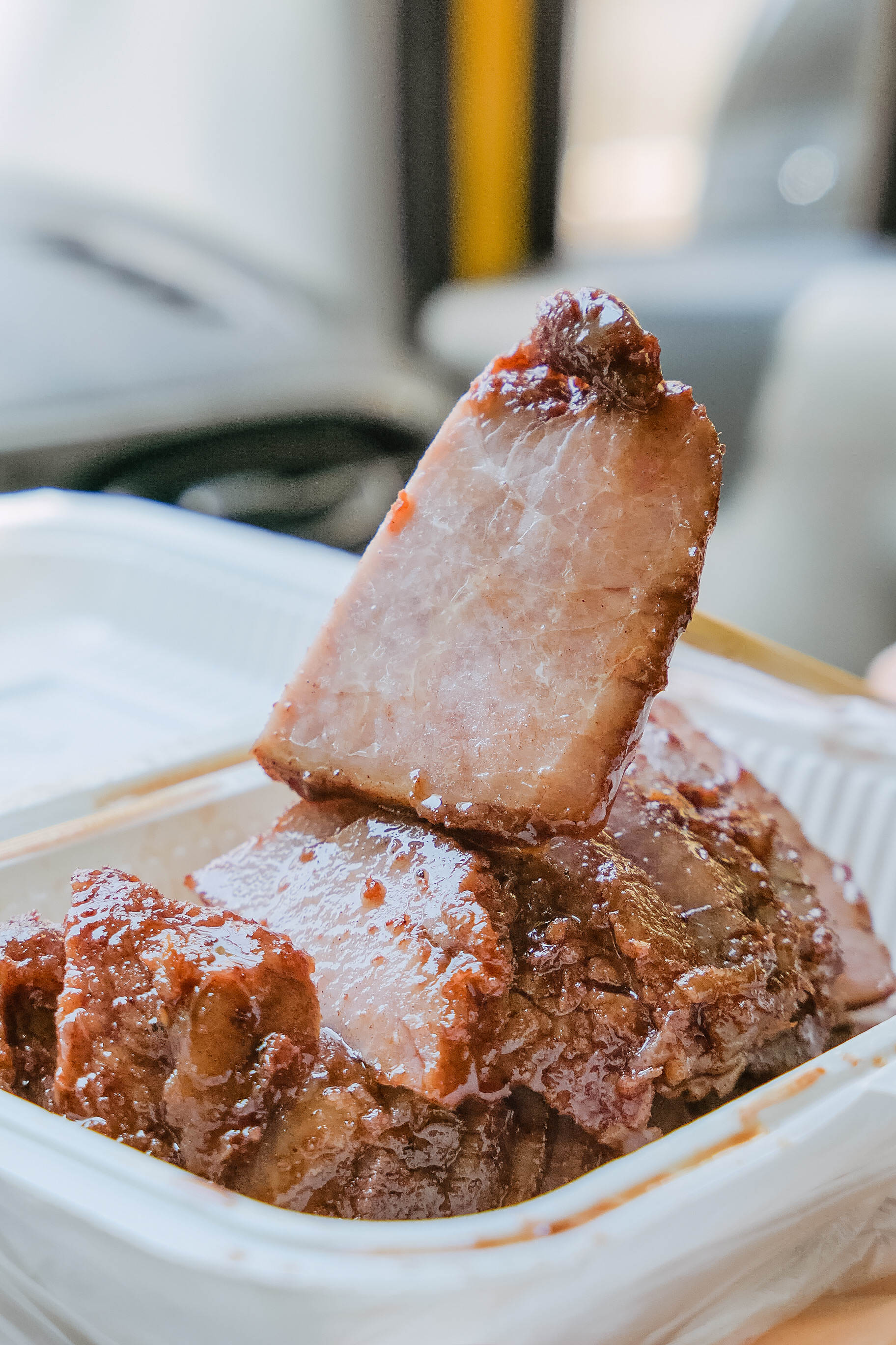 在天津，百十年来西餐一直和煎饼果子si“盟兄弟”？