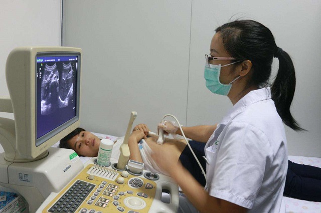 怀孕初期有症状可以测出来怀孕吗,女孩怀孕后身体有些部位疼