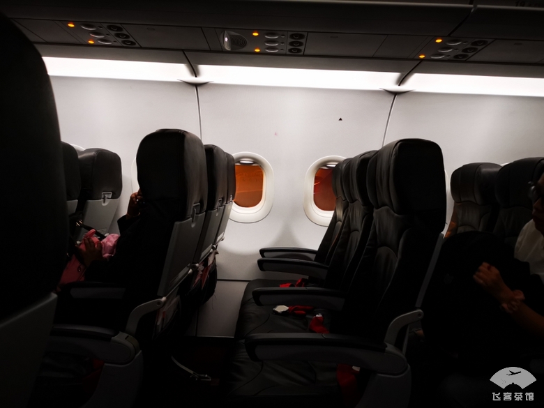 必须为亚航餐饮打call！椰浆鸡肉饭太惊艳了，真正的物美价廉