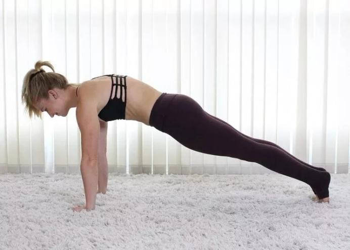 深圳运动达人美澄,连续瑜伽打卡100天,从未有理由使她间断