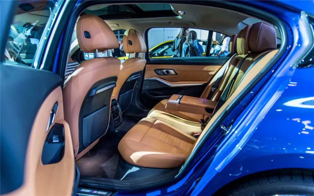 看着就很香,全新一代宝马3系展示