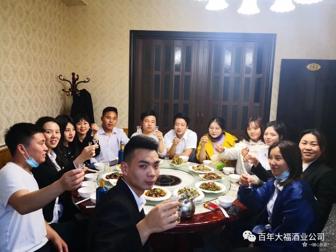 贵州省茅台镇大曲酱香酒,贵州省茅台镇大曲多少钱一瓶