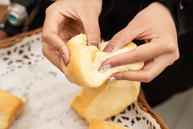 挨打4小时才能吃到的*力暴**吐司店空降太原！开业免费吃