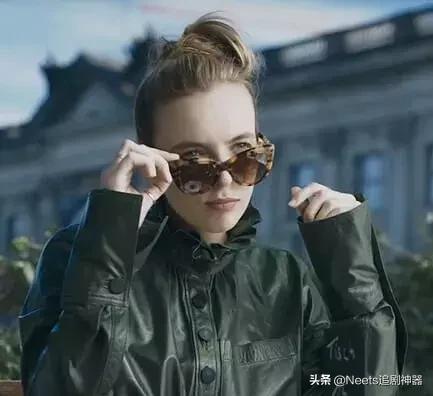 豆瓣9.3，这对姬情四射的女人好凶好美……