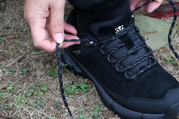 好马配好鞍效果图,好打理户外越野徒步鞋推荐哪种