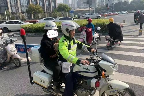 涓烘皯鏈嶅姟鐢佃瘽甯稿窞,甯稿窞涓烘皯鏈嶅姟鐢佃瘽