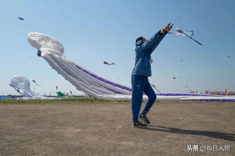 风筝之乡潍坊风筝节,风筝节潍坊哪些奇特的风筝