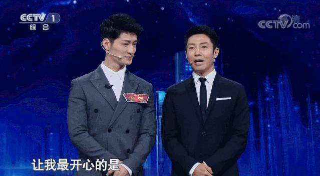 撒贝宁参加主持人大赛名场面,主持人大赛2019撒贝宁实力抢镜