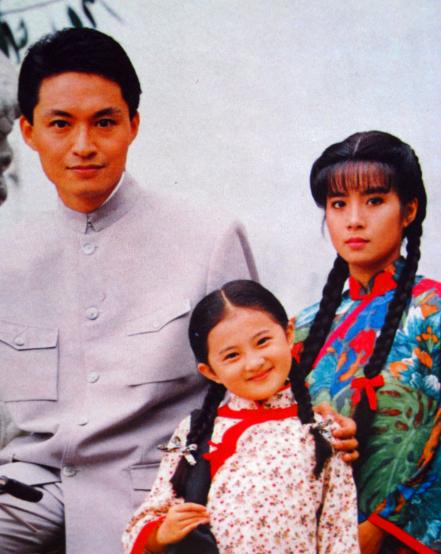 琼瑶御用童星金铭,金铭小时候被琼瑶选中