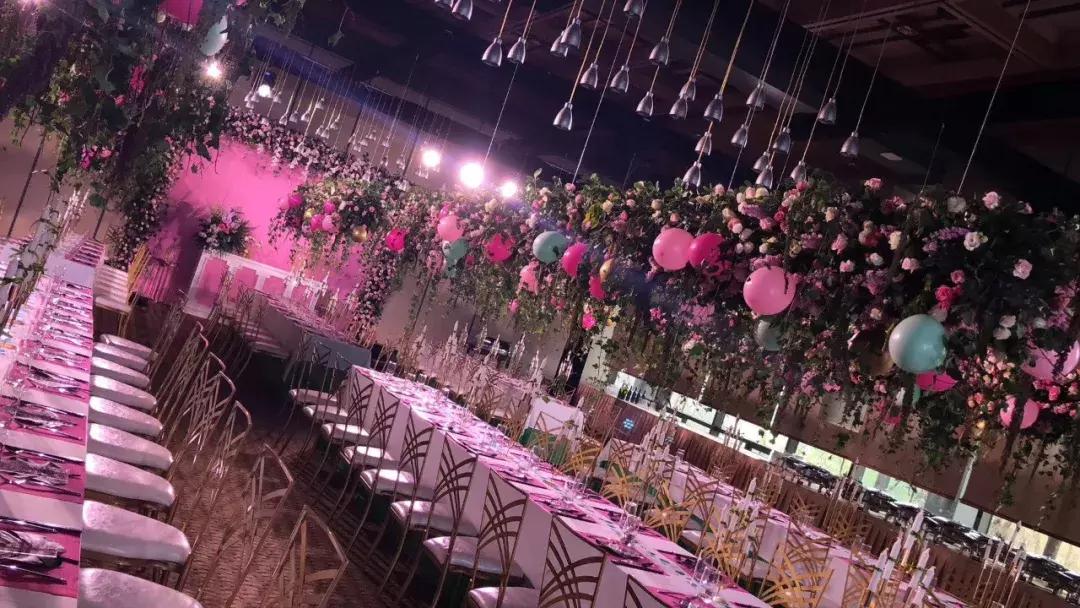 主持人主持婚礼全过程,婚礼主持人怎么样的比较好