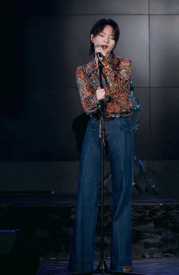 精致的穿搭对职场有什么帮助,精致职场穿搭抖音商城女装