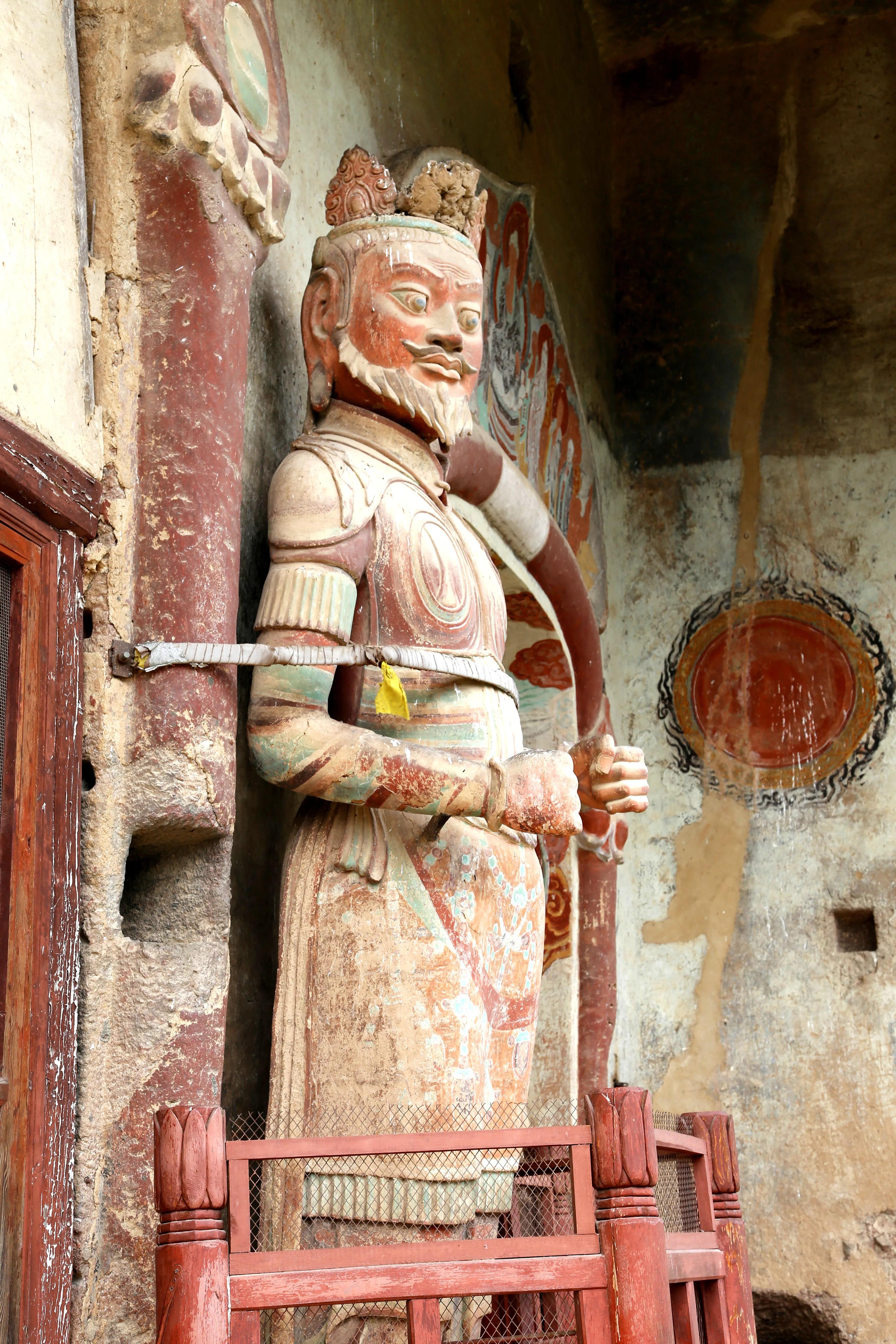 麦积山石窟一日游,麦积山石窟一日游感受