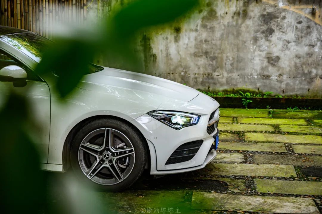 2016款奔驰cla200值得入手吗,奔驰cla200动感型16款测评