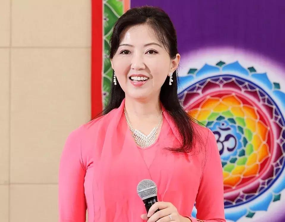 棣栧眾鍏ㄤ汉骞哥鍥介檯璁哄潧,璁哄潧鍢夊鍚嶅崟