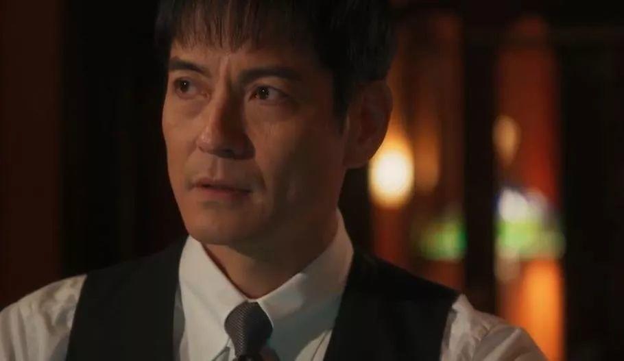 该死,他还是那么帅