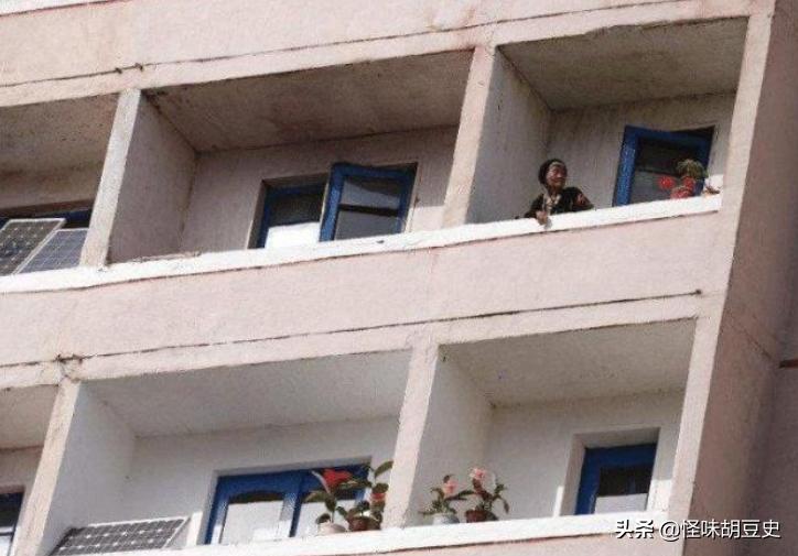 朝鲜年轻人结婚国家就给分房吗,朝鲜结婚要不要彩礼一般多少