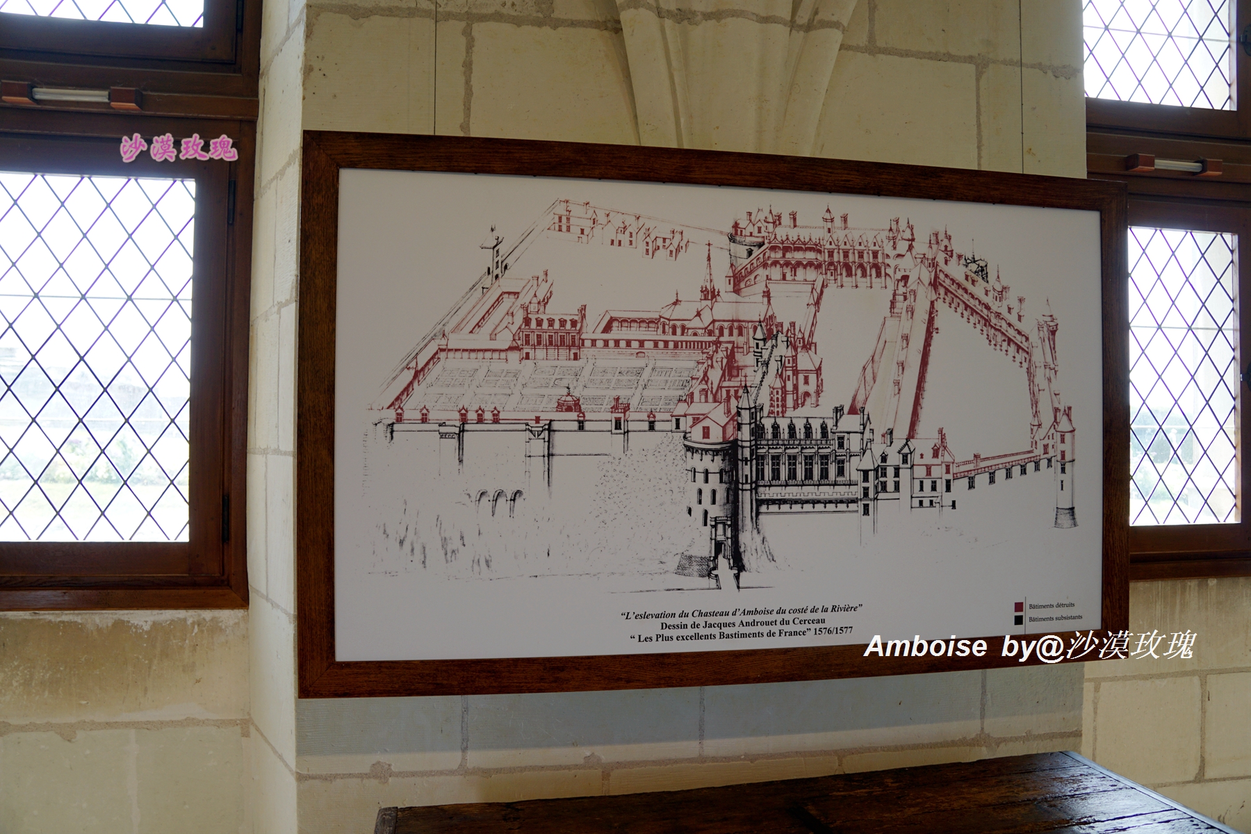 它是法国文艺复兴城堡的代表，一代巨匠达芬奇长眠于此