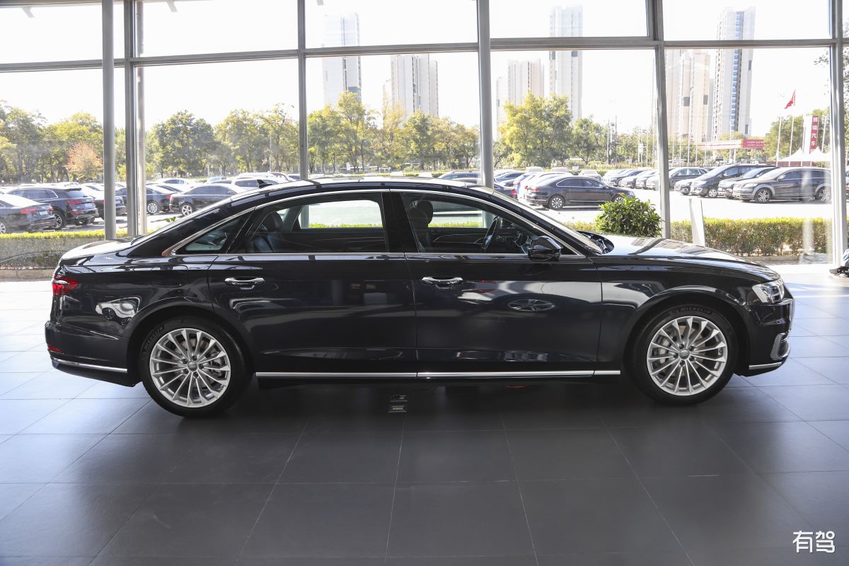 新款奥迪a8通病多值得买吗,奥迪a8车主用车口碑