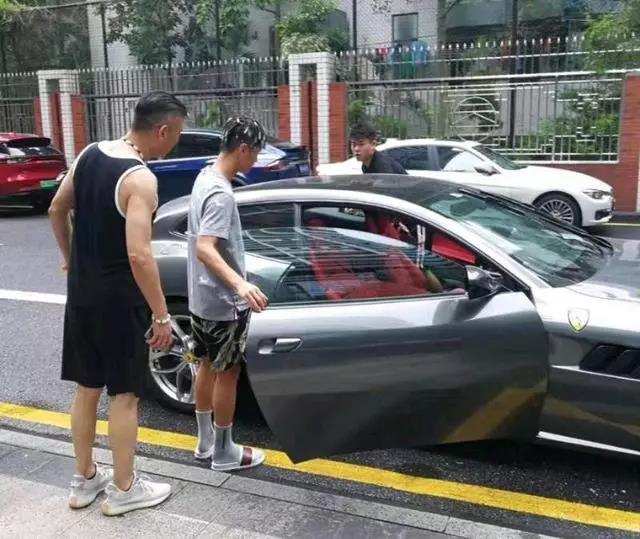 国足球员的豪车,国足座驾有多壕