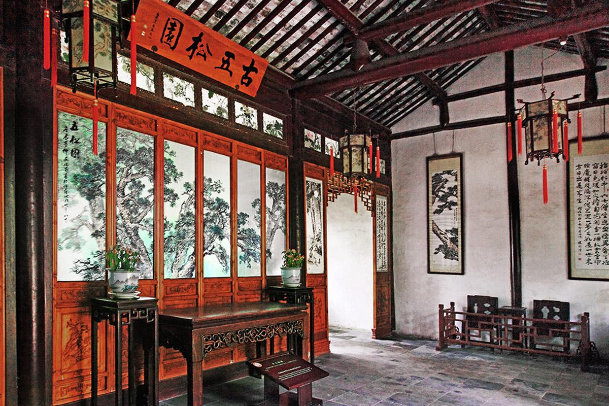 松柏也好,杨柳也罢,每天路边见到的那棵,就是你心中最美的大树