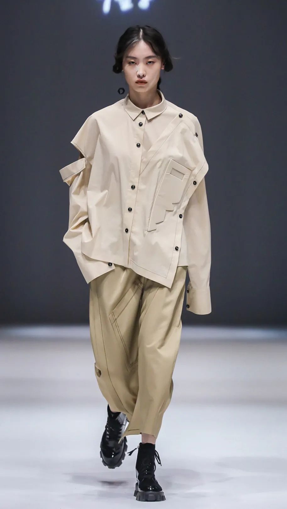 2021秋冬时尚单品,时尚2021秋冬时尚元素流行趋势