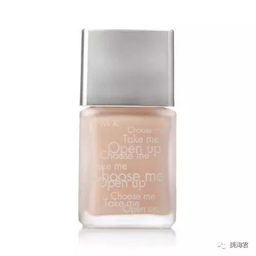 夏日妆容精致不脱妆,打造夏日不脱妆的妆容秘诀