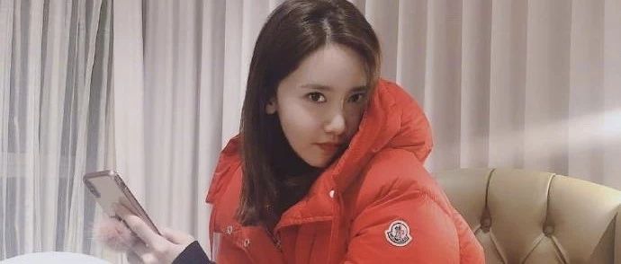 倪妮最近同款羽绒服,倪妮新中式羽绒服穿搭