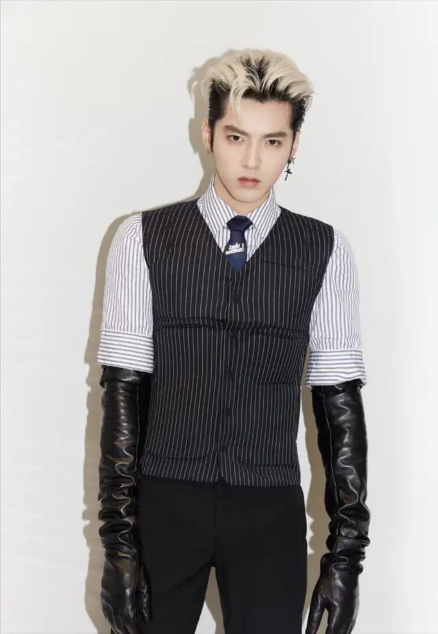 吴亦凡事件真实照片,吴亦凡强奸案