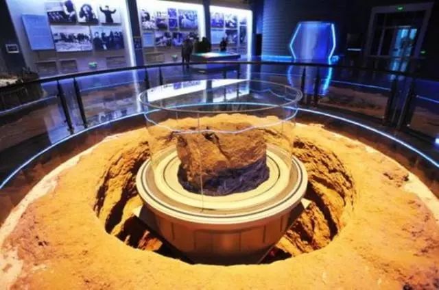 中了外国彩票怎么办,中了彩票出去玩