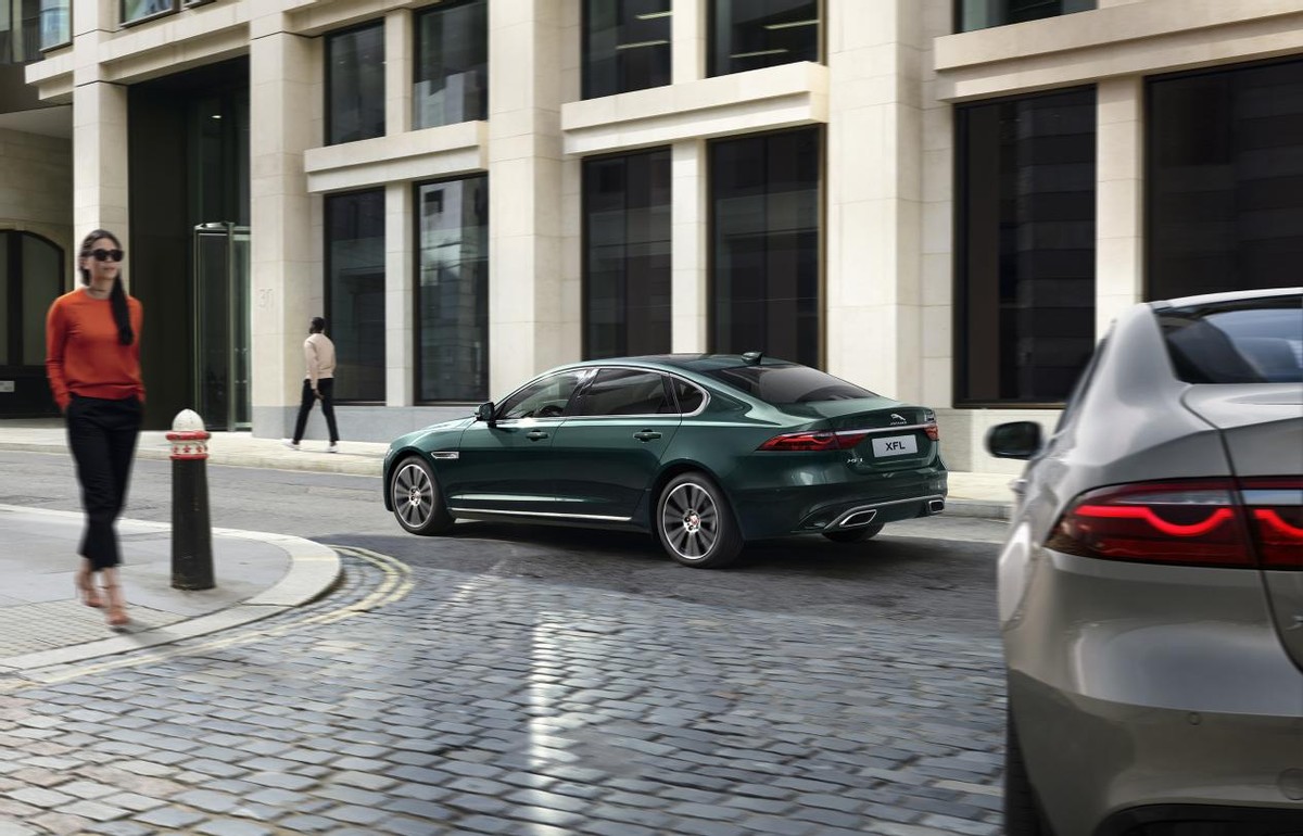 一脉相承的优雅2022款捷豹xfl,全新捷豹xfl动感造型呈现简约之美