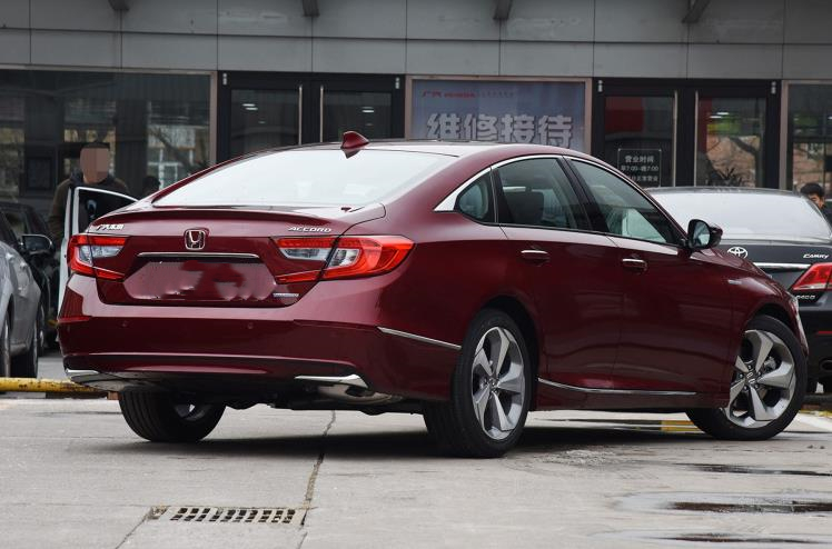 新本田雅阁优惠5万元,最新发布全款本田混动雅阁优惠