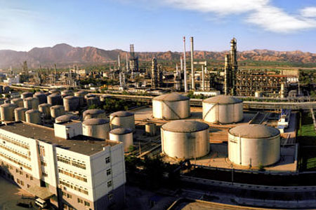 化工制药行业对身体有害吗,药厂化工岗位对身体伤害大吗