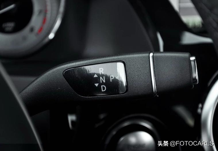 奔驰GLK300豪华型极致版,奔驰glk300豪华版