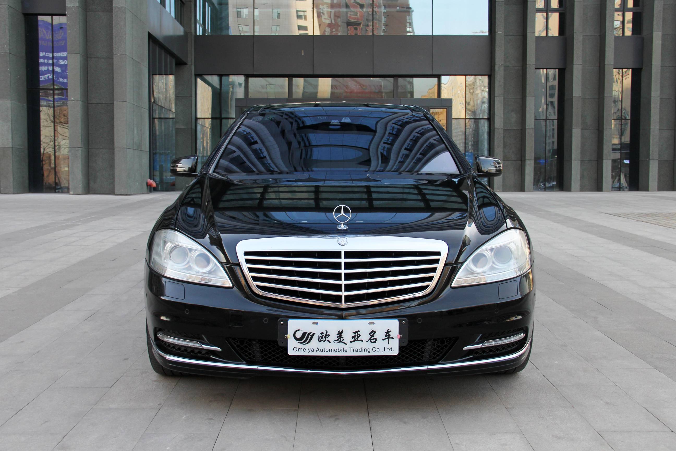 40万奔驰中型轿车哪款最好,45万的奔驰轿车