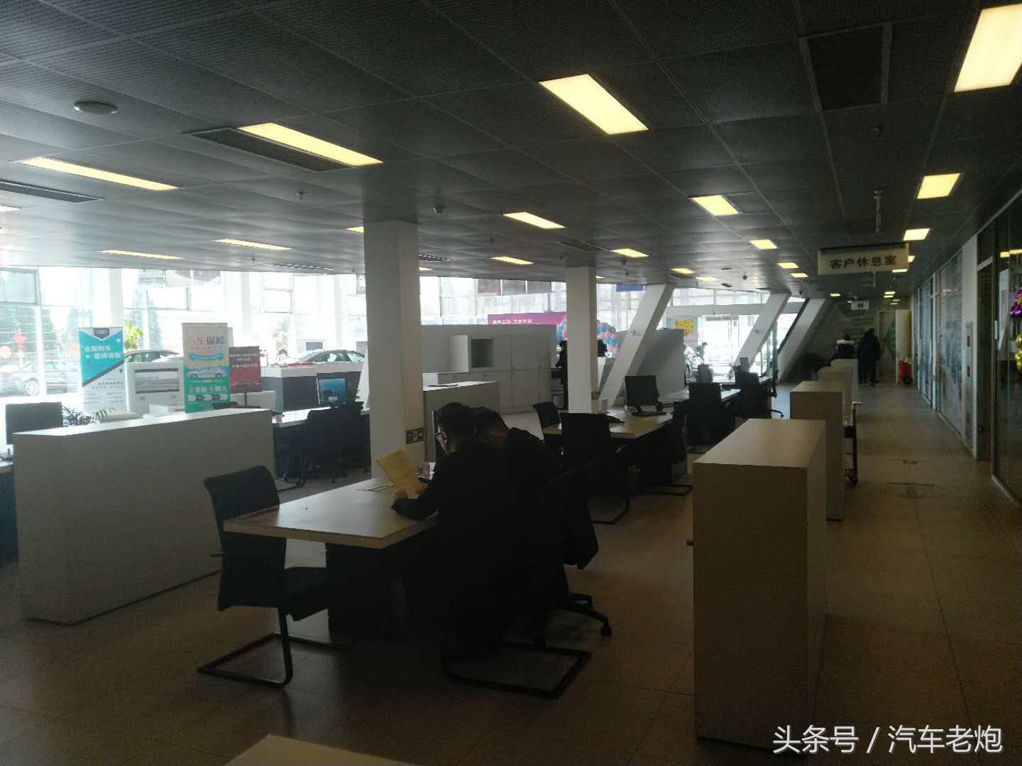 和想象的不一样,聊聊现在的奥迪汽车4s店