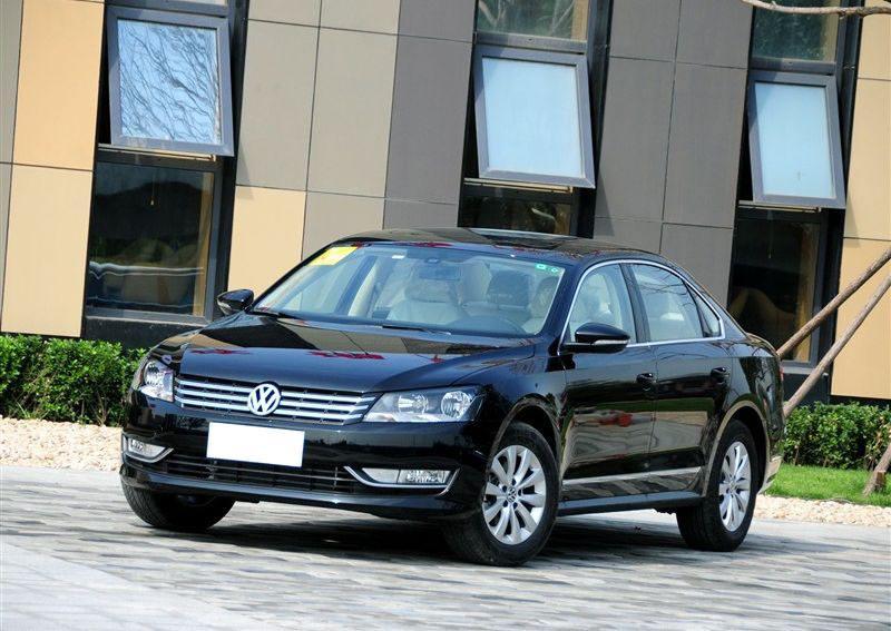 2018帕萨特330tsi尊荣版价格,帕萨特330tsi尊荣版报价