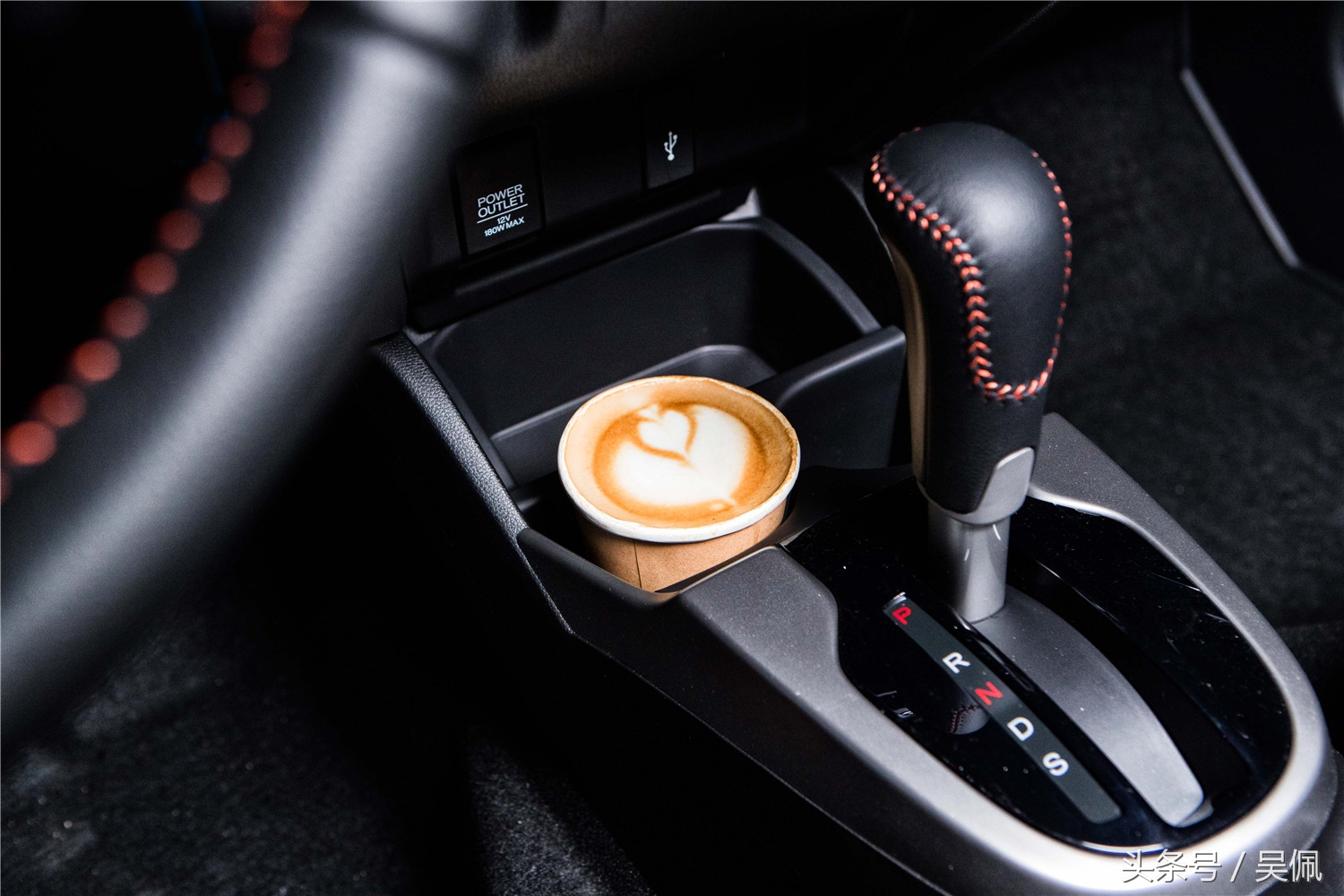 飞度为啥火爆,飞度哪一年的最适合改装