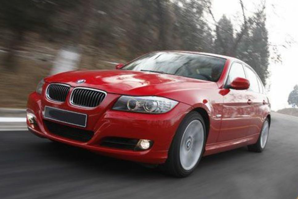 买宝马3系的都是什么人,宝马3系和3系gt哪个保值