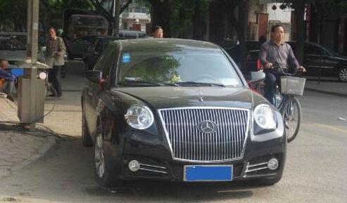 奔驰s级旗下车标,奔驰s级新款换现代车标