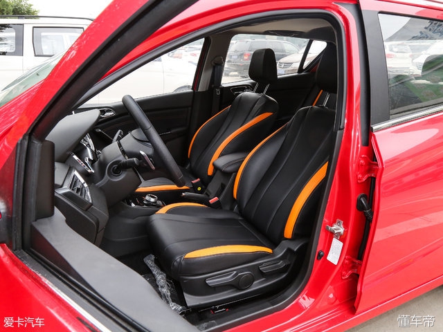 e2适合女生代步通勤小型车推荐,经济实用小型车推荐