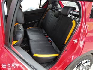 e2适合女生代步通勤小型车推荐,经济实用小型车推荐