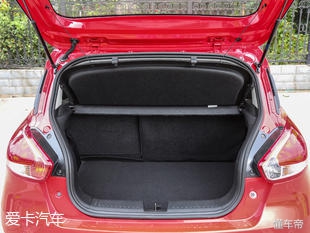 e2适合女生代步通勤小型车推荐,经济实用小型车推荐