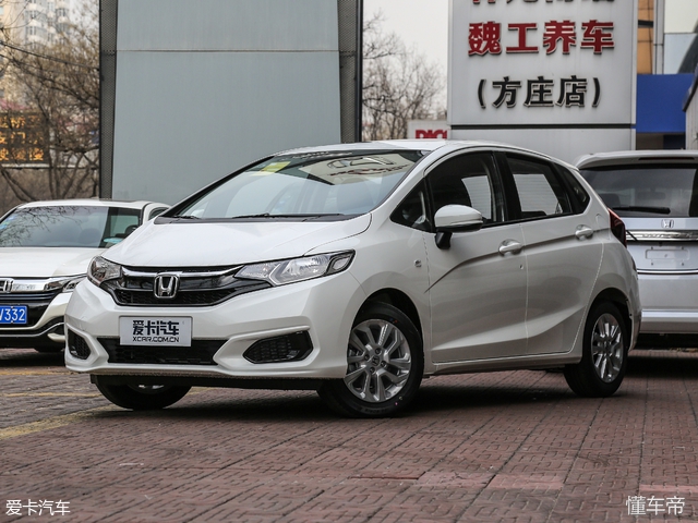 e2适合女生代步通勤小型车推荐,经济实用小型车推荐