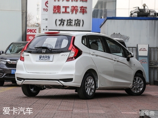 e2适合女生代步通勤小型车推荐,经济实用小型车推荐