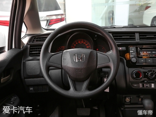 e2适合女生代步通勤小型车推荐,经济实用小型车推荐